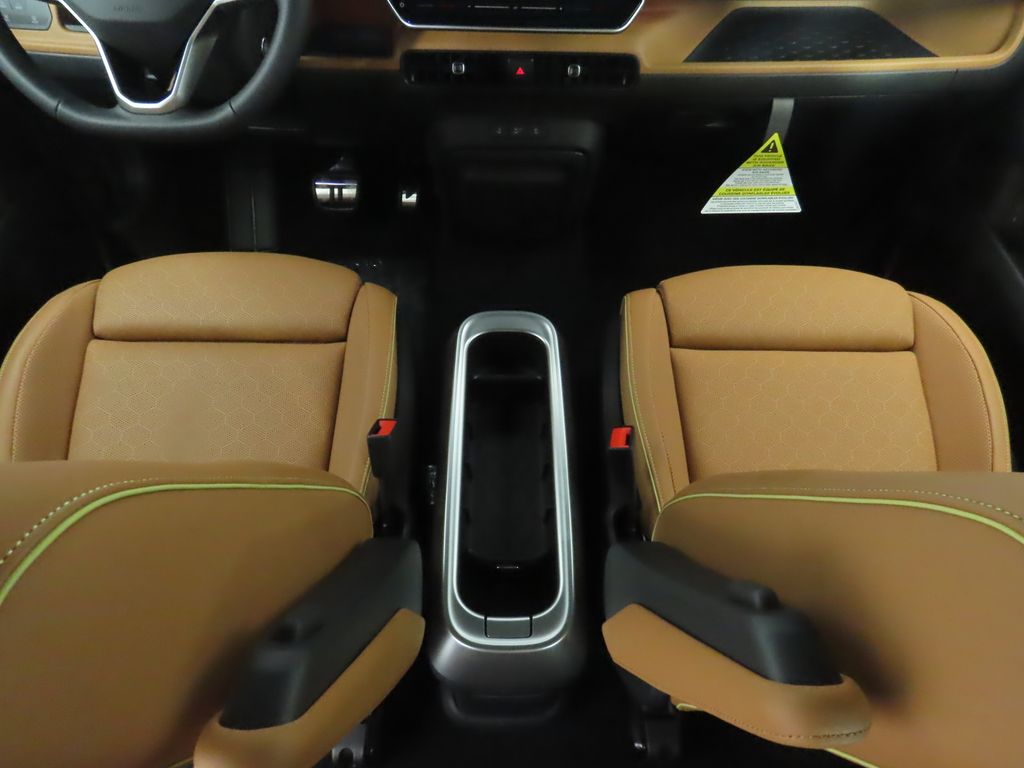 2025 Volkswagen ID. Buzz Pro S photo 16