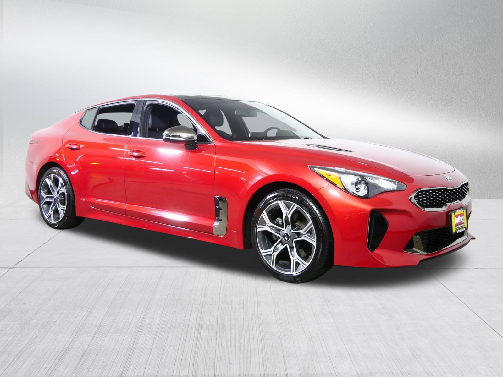 2020 Kia Stinger GT-Line's photo