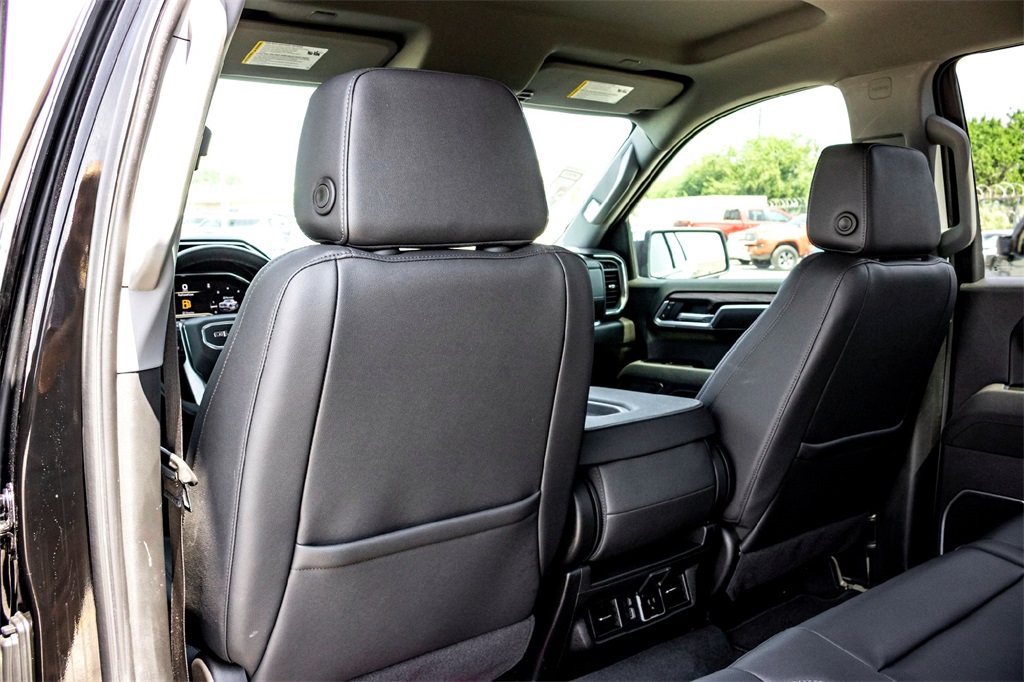 2025 Gmc Sierra 1500 SLT photo 28