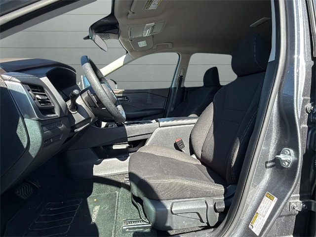 2023 Nissan Rogue S photo 8