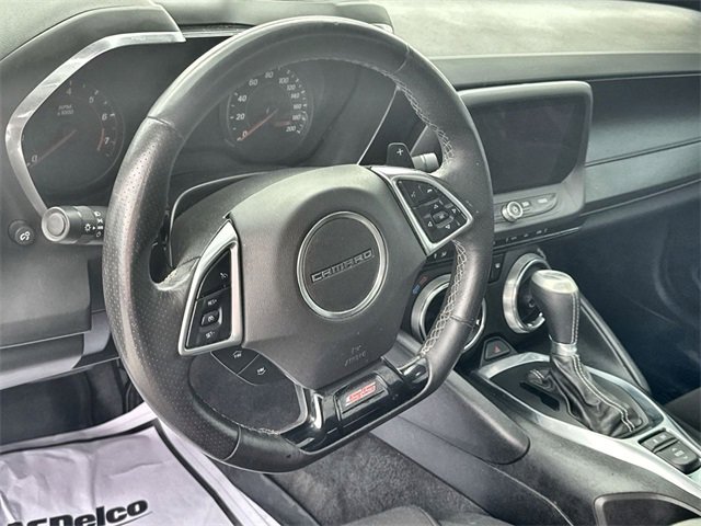 2018 Chevrolet Camaro SS photo 13