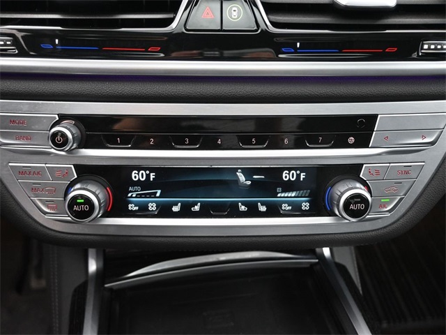 2022 Bmw 740Li xDrive photo 2