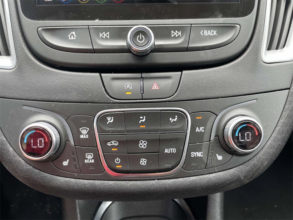 2025 Chevrolet Malibu 1LT photo 24