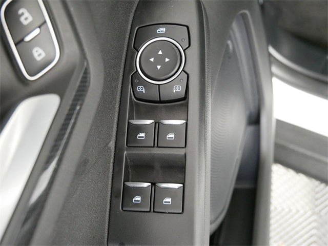 2023 Ford Escape ST-Line photo 16
