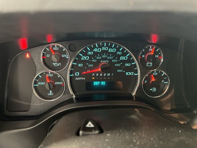 2025 Chevrolet Express Cargo 2500 photo 10