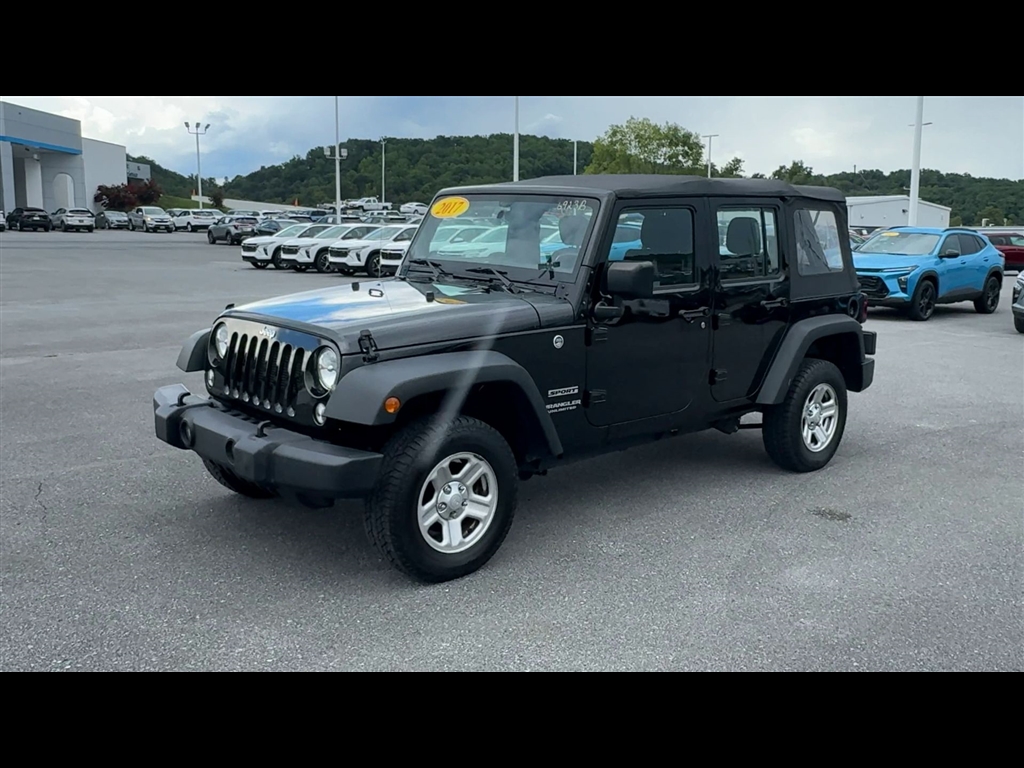 2017 Jeep Wrangler Unlimited Sport photo 4