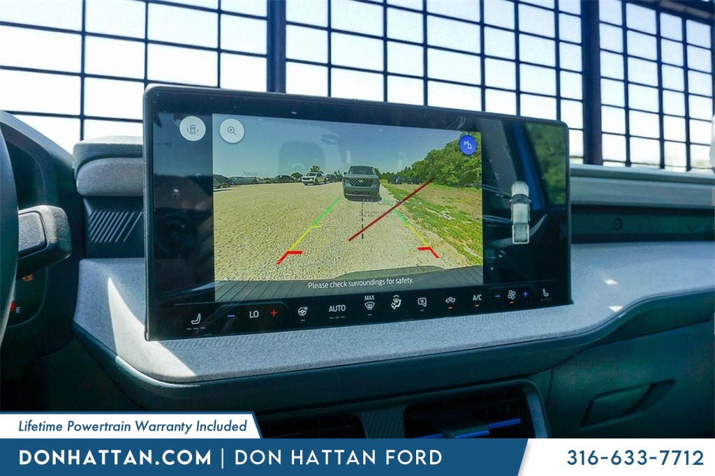2025 Ford Maverick XLT photo 8