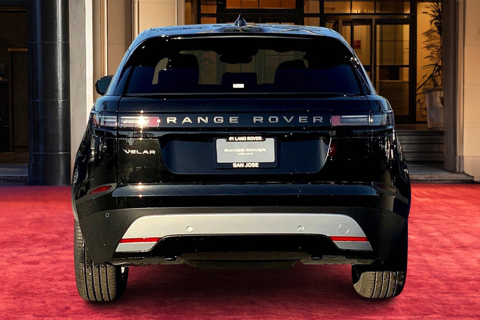 2025 Land Rover Range Rover Velar S photo 3