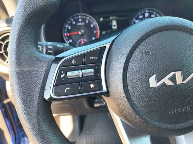 2023 Kia Forte LXS photo 18