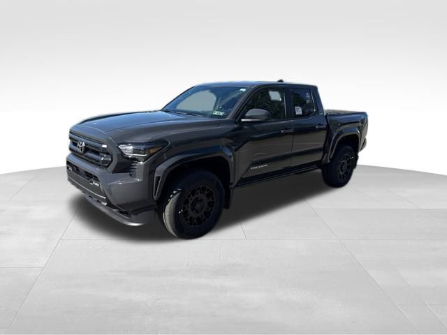 2025 Toyota Tacoma SR5's photo