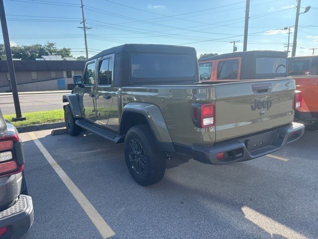 2025 Jeep Gladiator Sport S photo 8