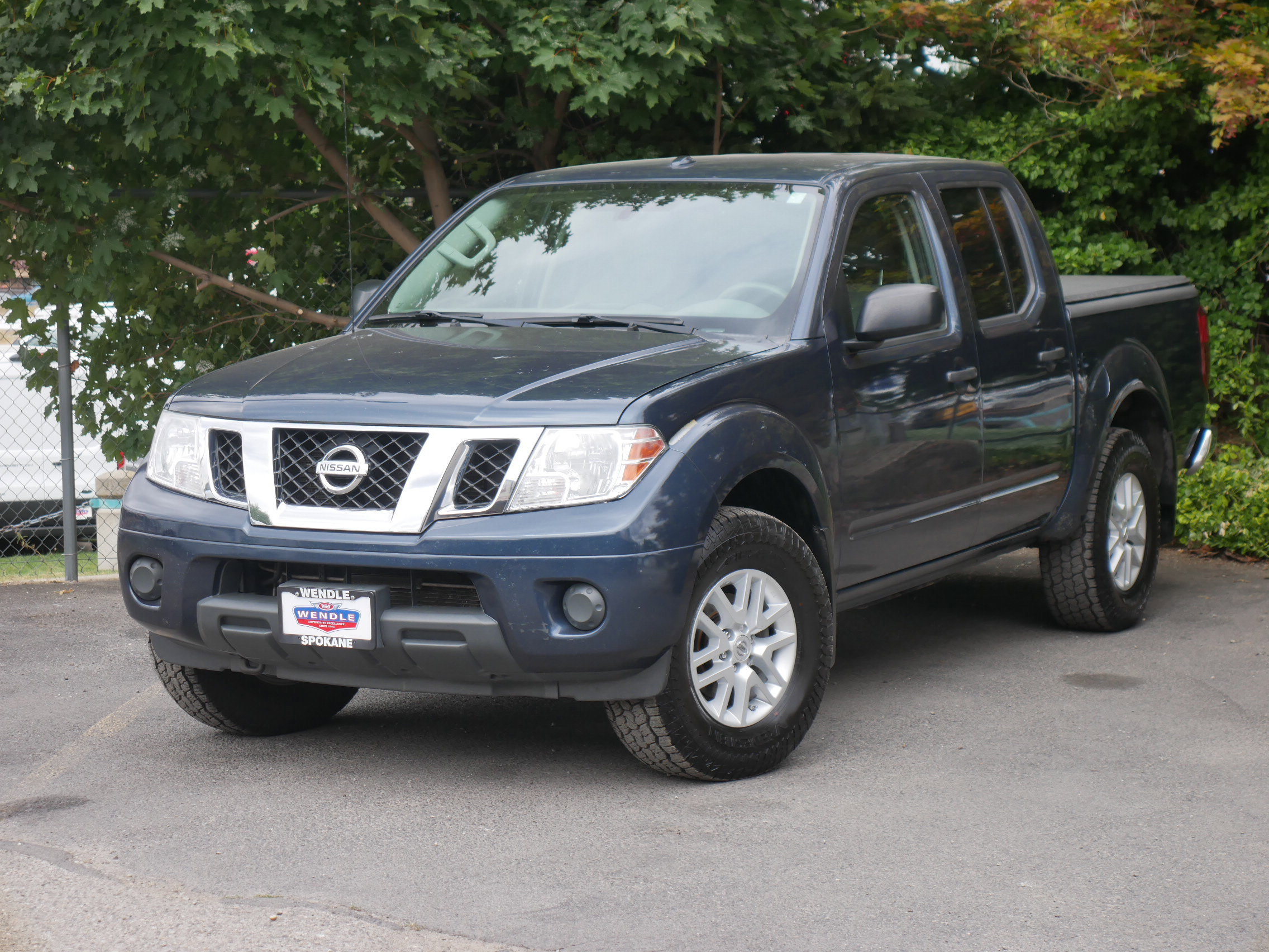 2018 Nissan Frontier SV photo 2