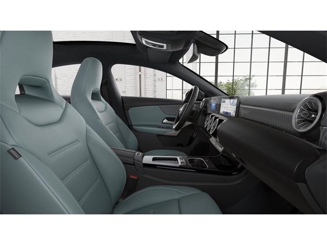 2026 Mercedes Benz CLA 250 4MATIC photo 4