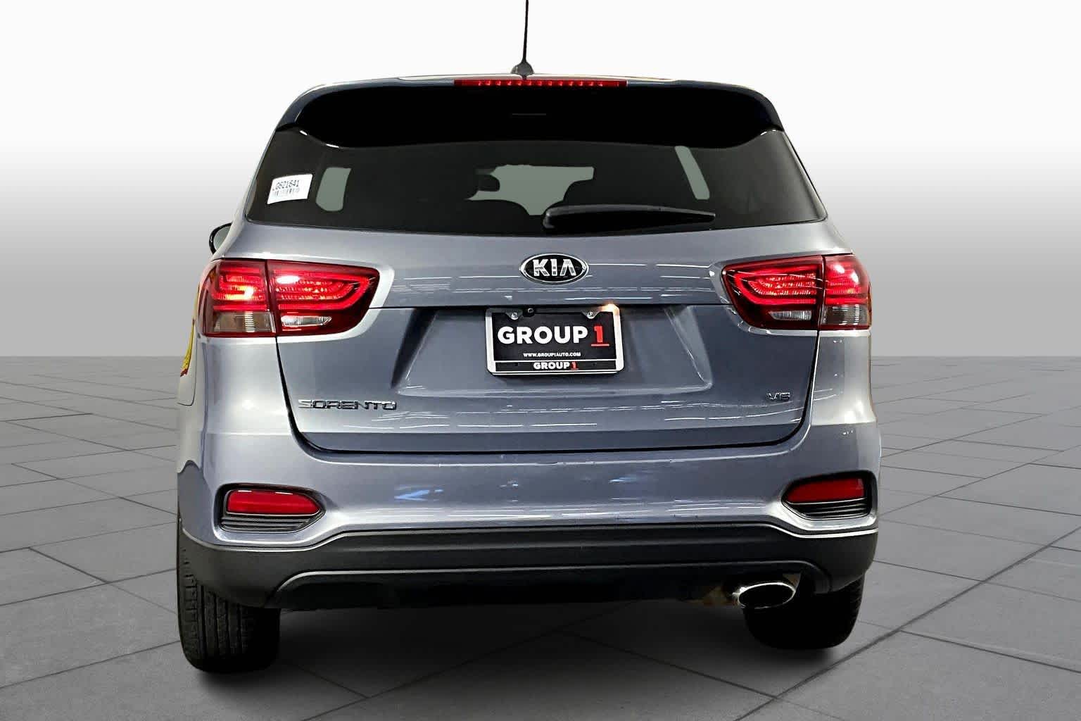 2020 Kia Sorento LX V6 photo 4