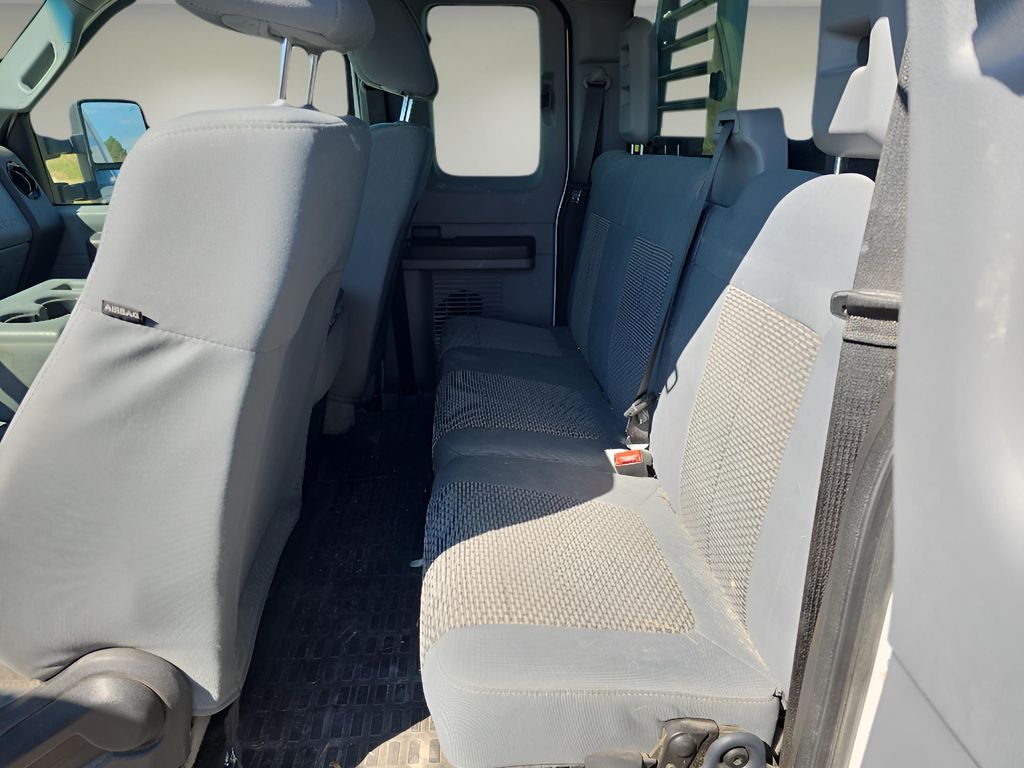 2015 Ford F-250 XL photo 9