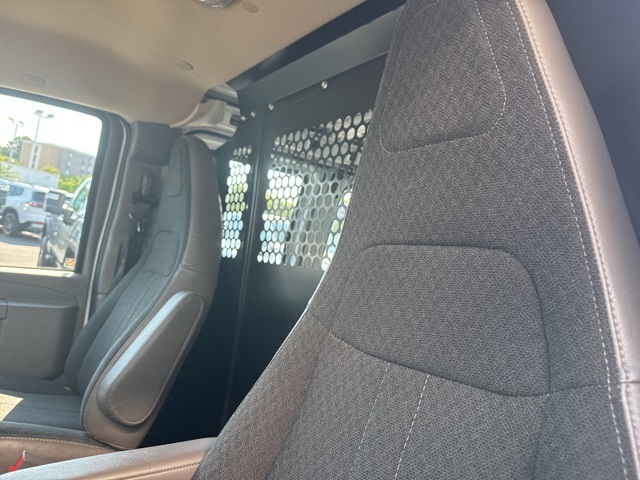 2023 Chevrolet Express 2500 Work Van photo 10