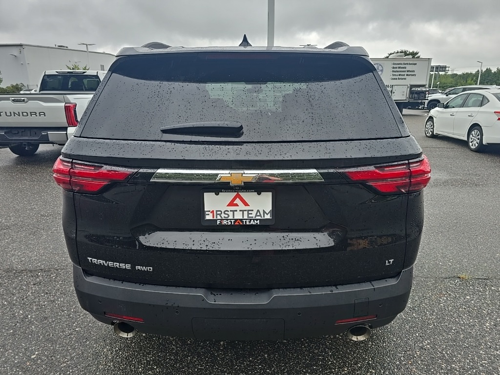 2022 Chevrolet Traverse photo 3