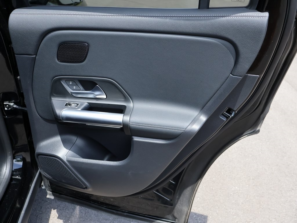 2025 Mercedes Benz GLA 250 4MATIC photo 15