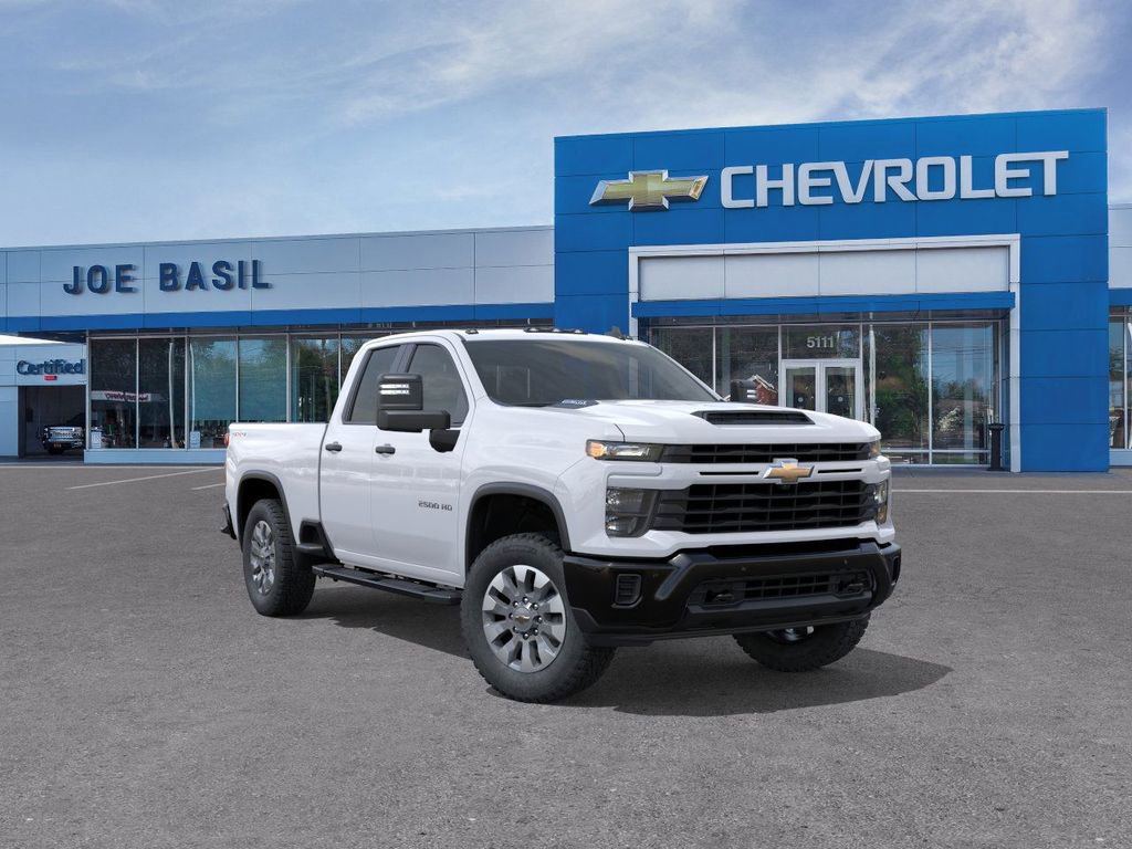 2026 Chevrolet Silverado 2500HD Custom's photo