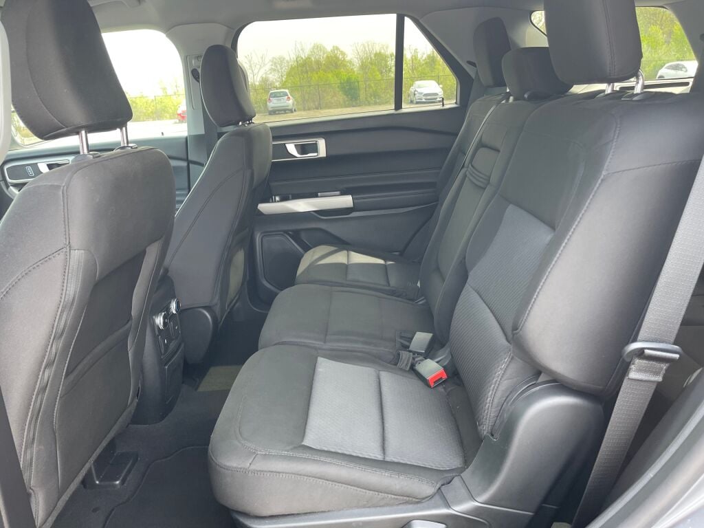 2022 Ford Explorer XLT photo 19