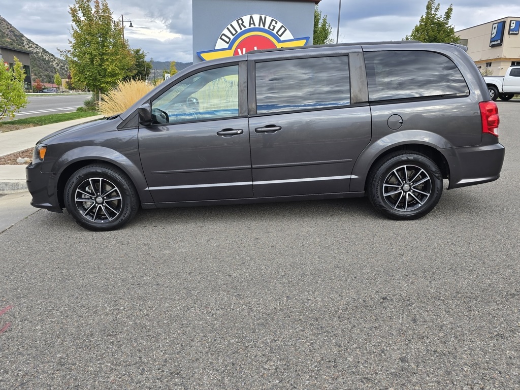 2017 Dodge Grand Caravan GT photo 15