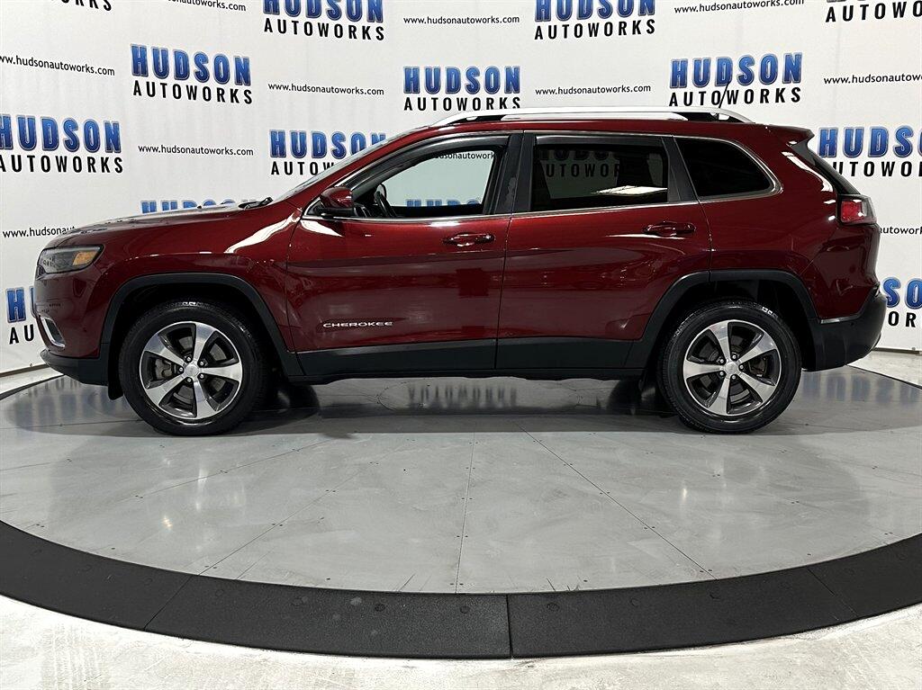 2019 Jeep Cherokee Limited photo 3