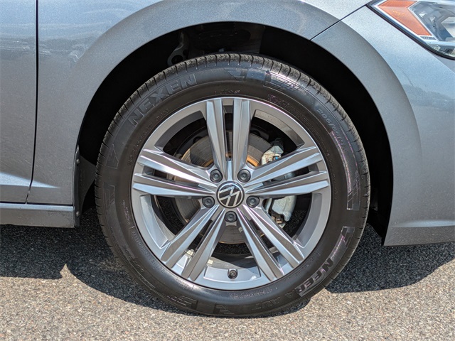 2023 Volkswagen Jetta 1.5T SE photo 9