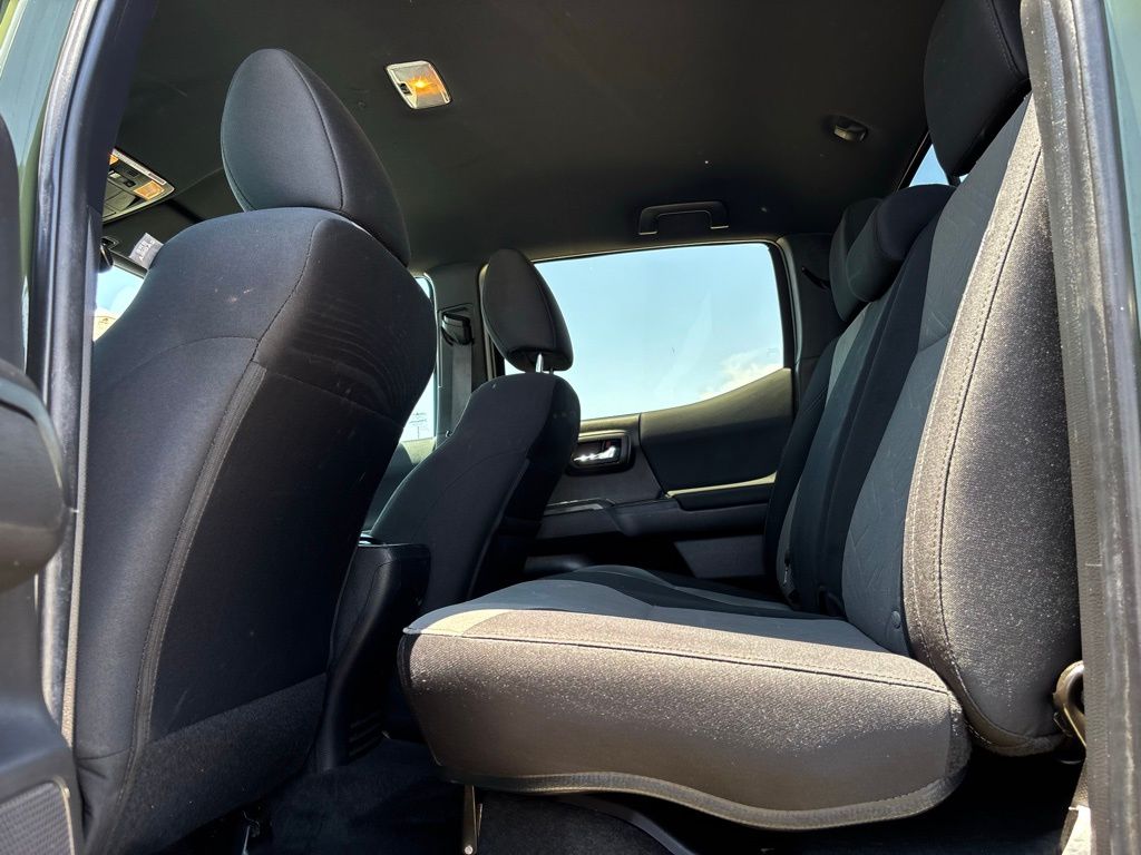 2022 Toyota Tacoma TRD Sport V6 photo 20