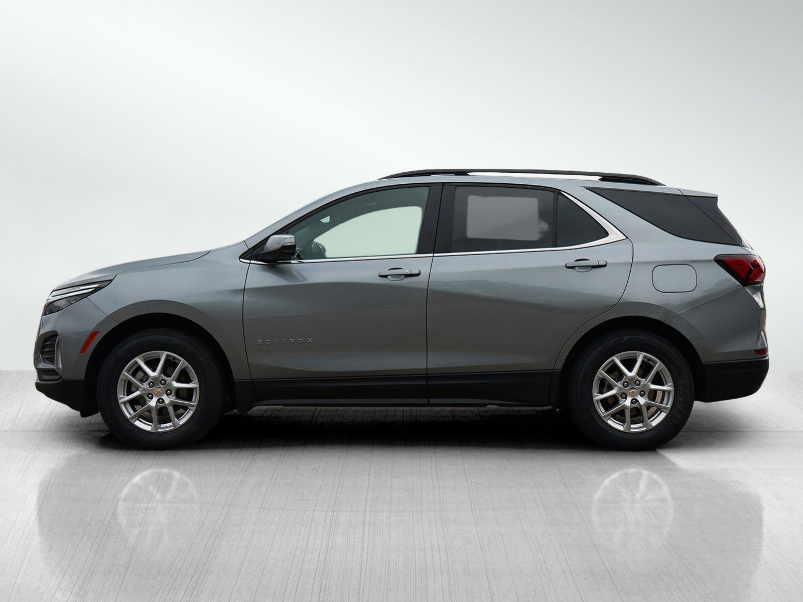 Used 2024 Chevrolet Equinox LT with VIN 3GNAXUEG9RS193887 for sale in White Bear Lake, Minnesota