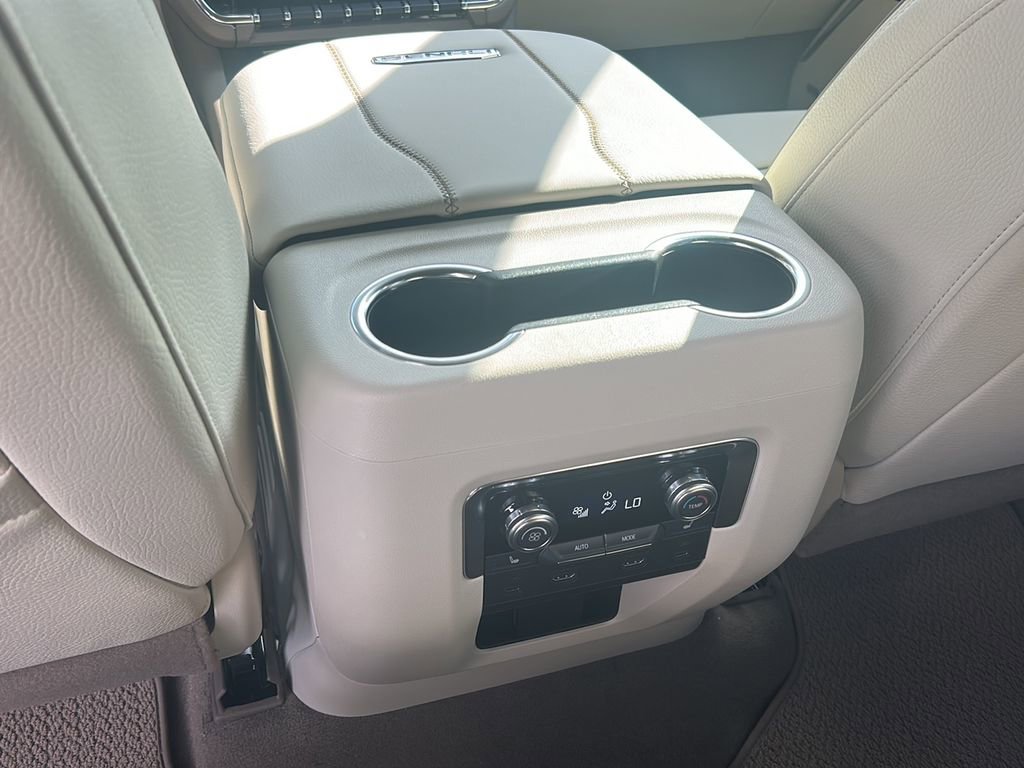 2025 Gmc Yukon XL Denali photo 20