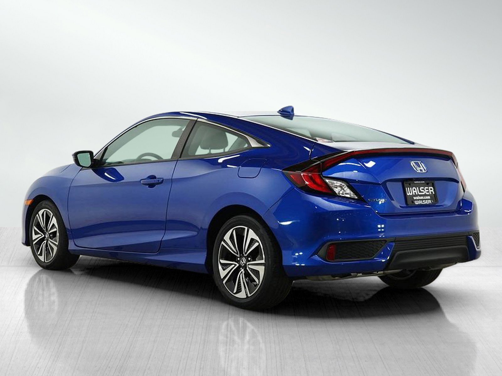 2016 Honda Civic EX-T photo 3