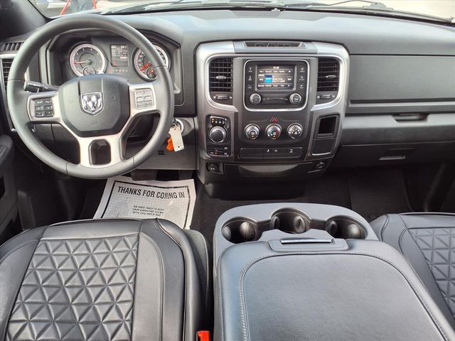 2021 Ram 1500 Classic Warlock photo 11