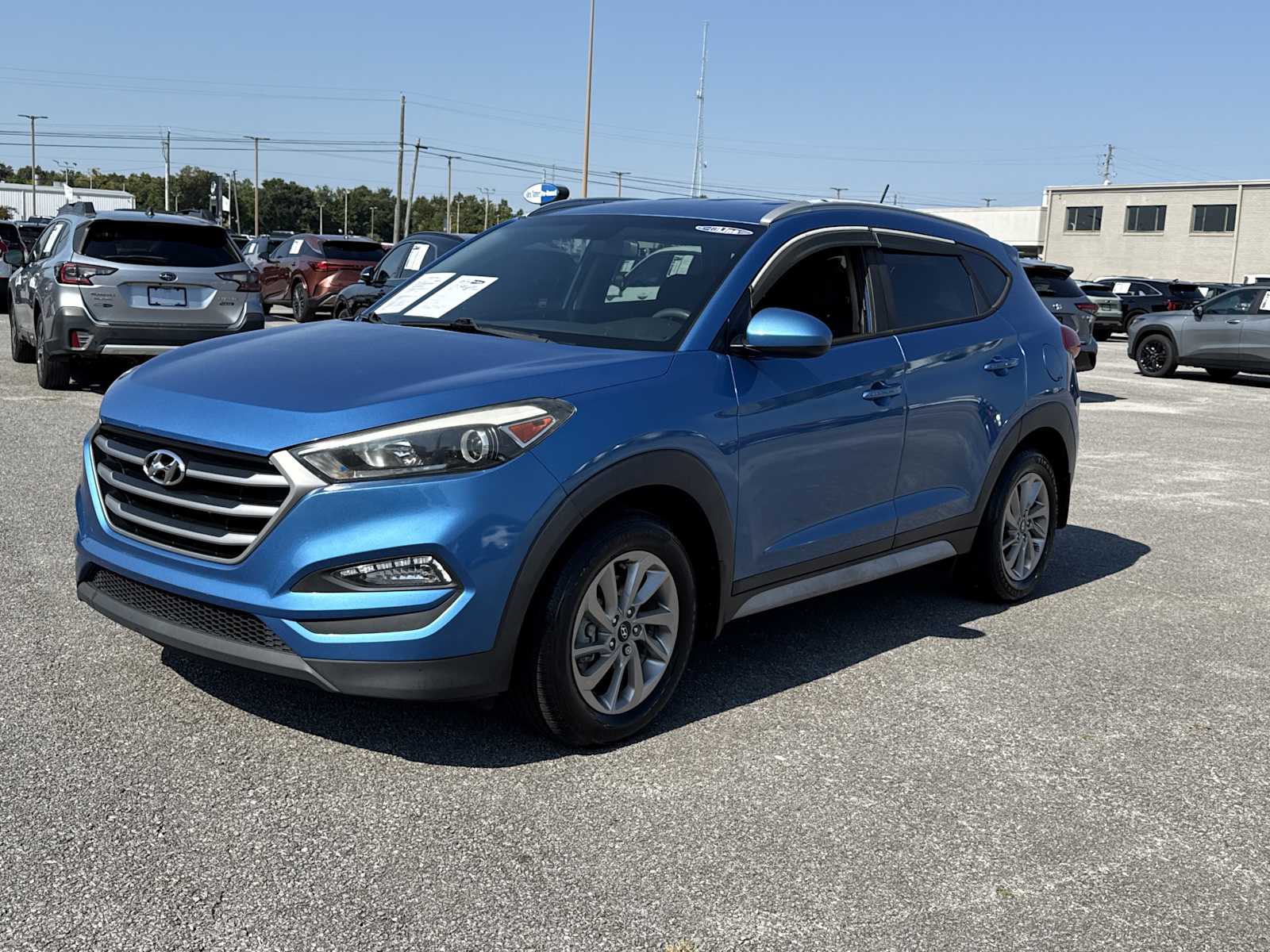 2017 Hyundai Tucson SE photo 2