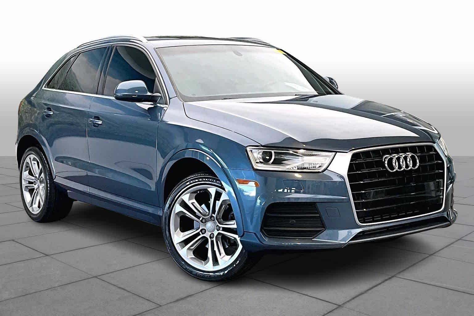 2016 Audi Q3 Premium Plus photo 2