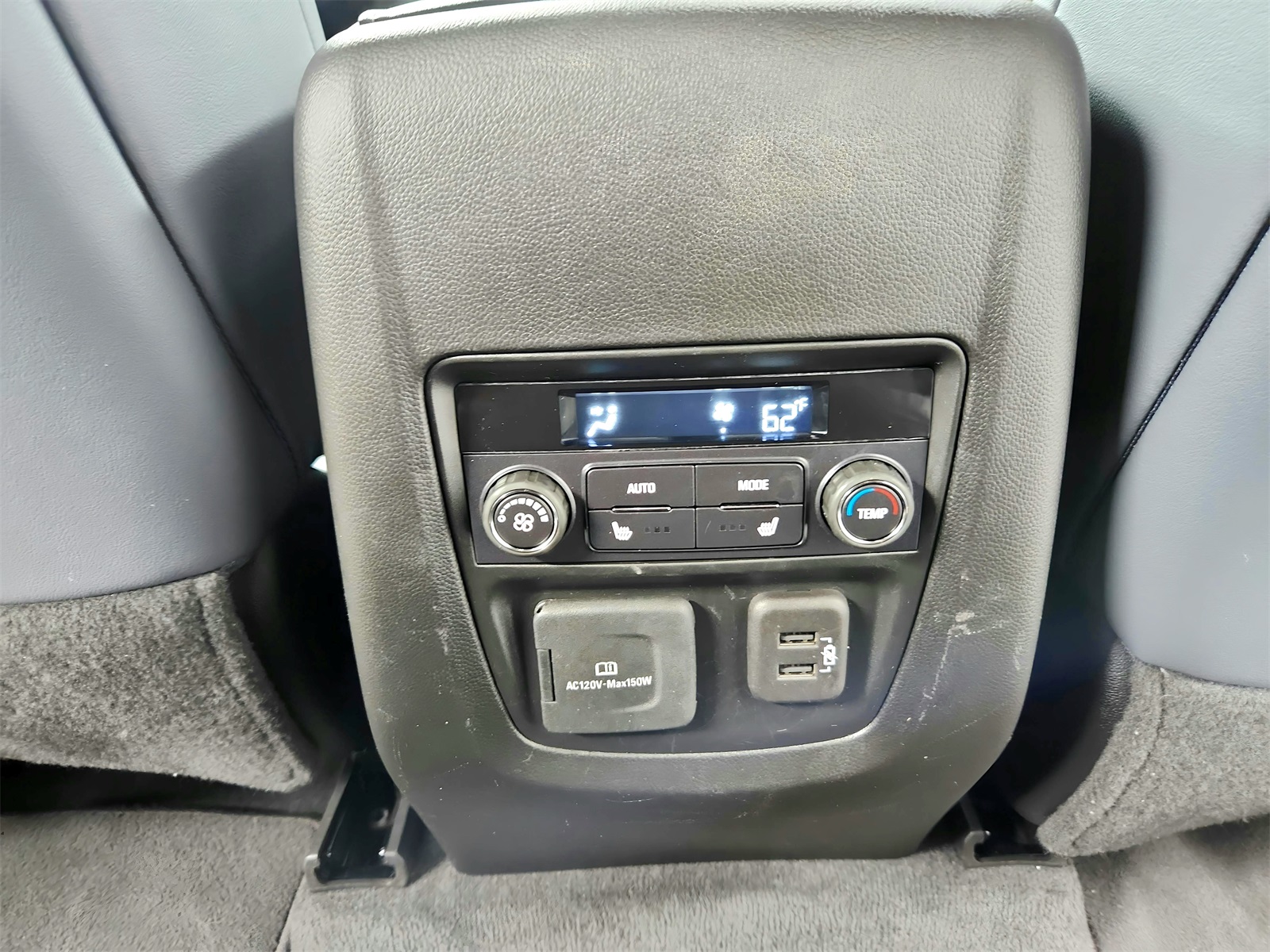 2024 Buick Enclave Premium photo 37