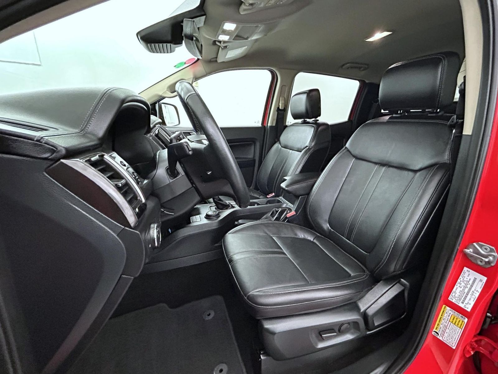 2022 Ford Ranger Lariat photo 9