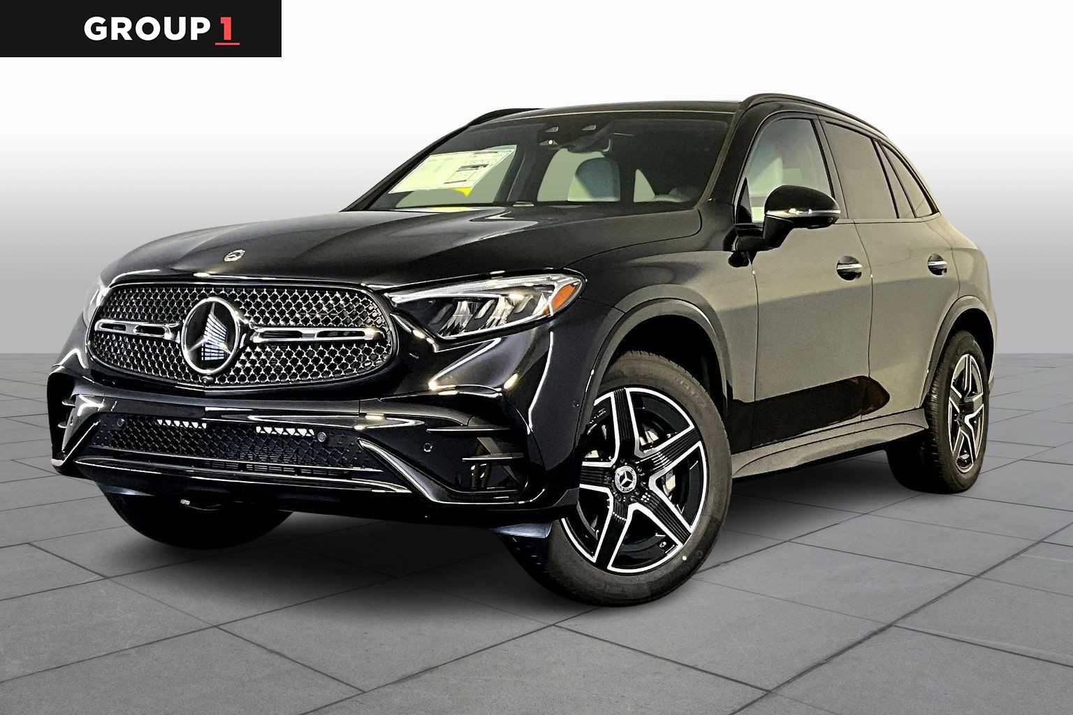 2026 Mercedes-Benz GLC Base's photo