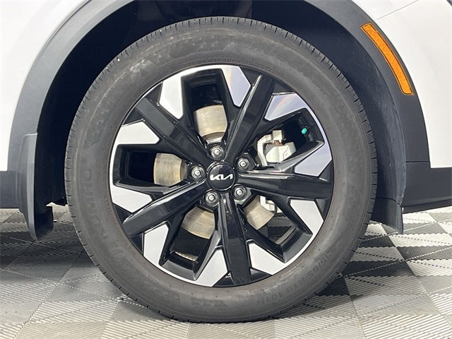 2023 Kia Sportage X-Line photo 2