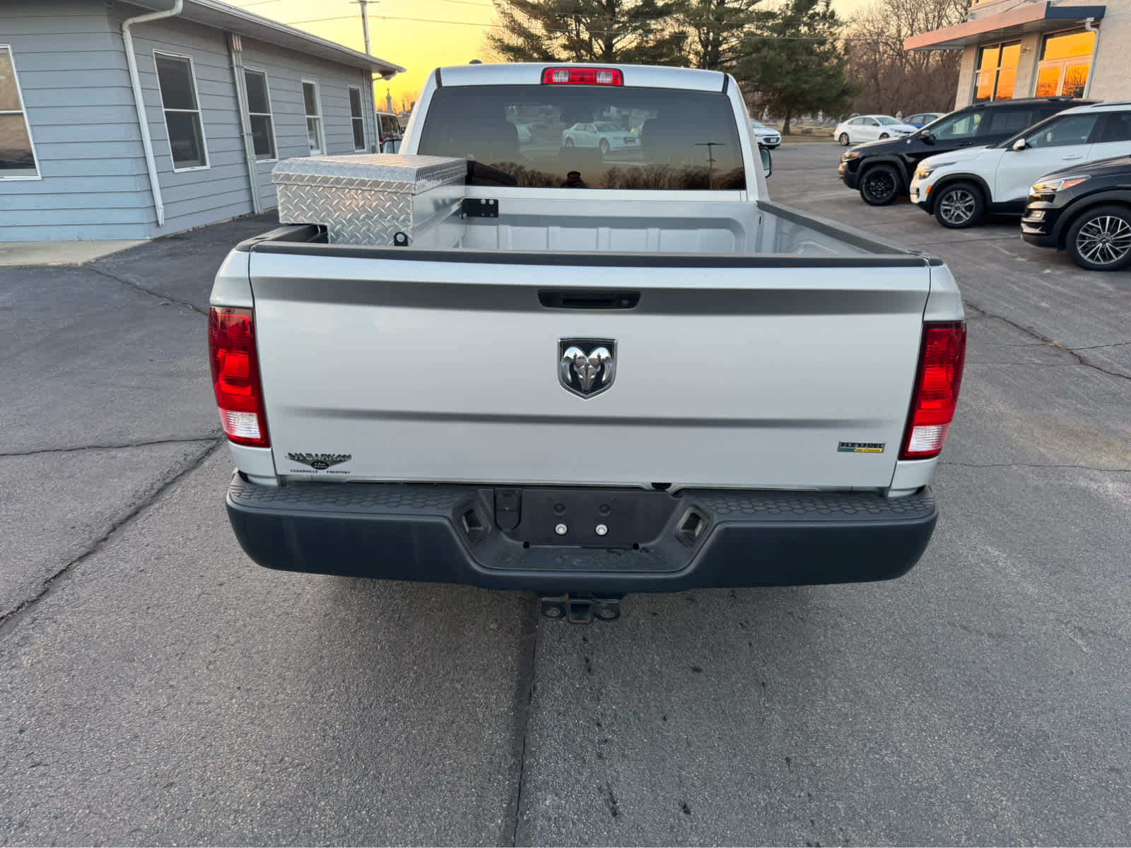 2017 Ram 1500 Tradesman photo 4