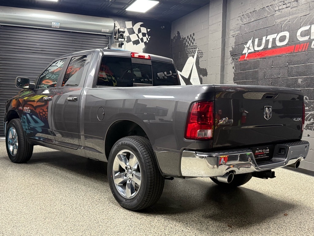 2017 Ram 1500 Big Horn photo 4