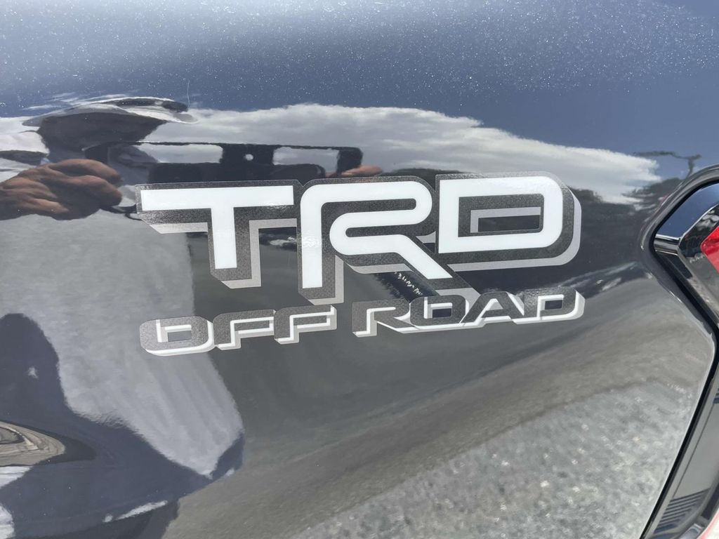 2025 Toyota Tacoma TRD Off-Road 4x4 Double Cab photo 7