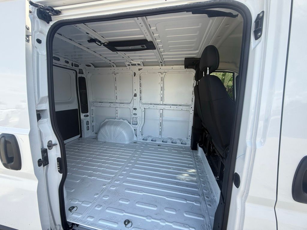 2026 Ram ProMaster 1500 photo 27