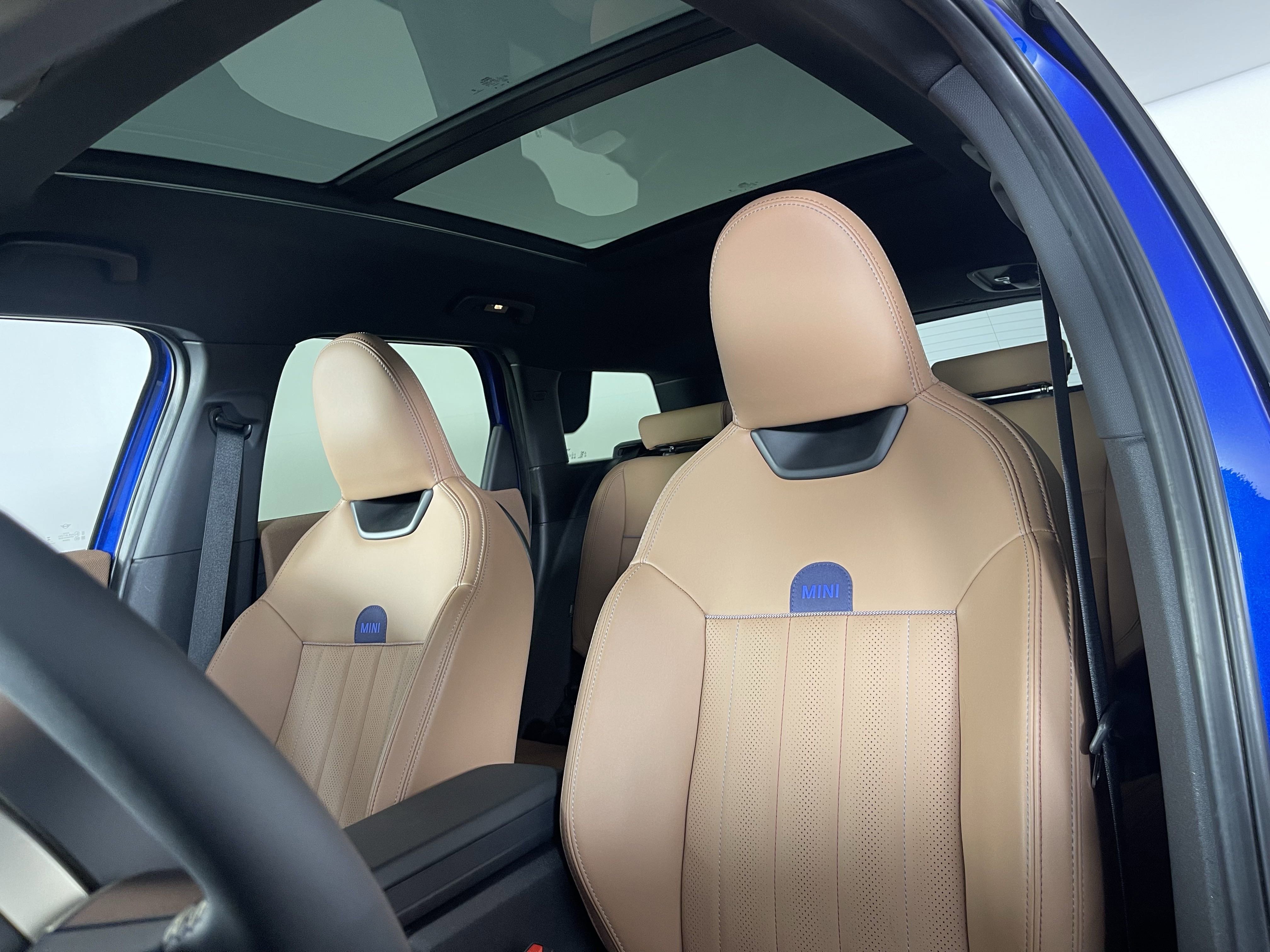 2025 Mini Cooper S ALL4 photo 19