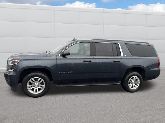 2019 Chevrolet Suburban LT photo 2