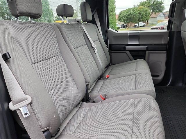 2019 Ford F-150 XLT photo 19