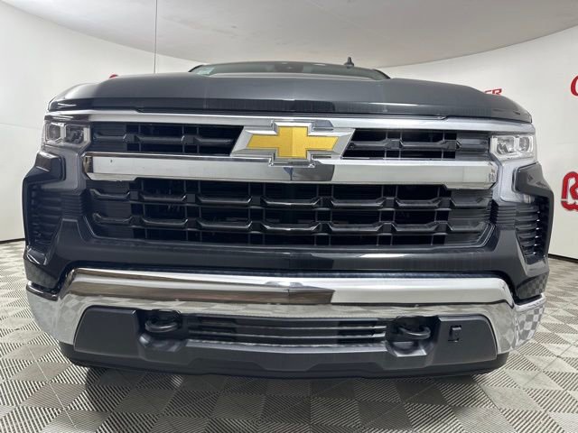 2025 Chevrolet Silverado 1500 LT photo 2