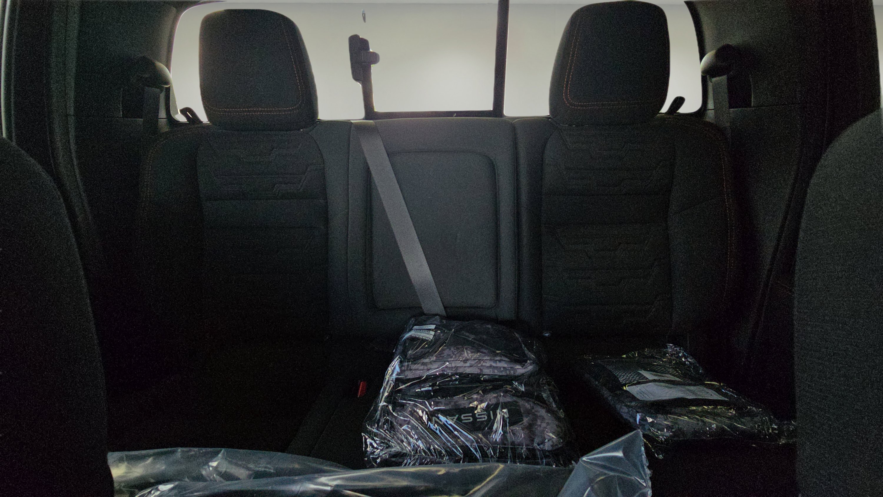 2025 Nissan Frontier PRO-4X photo 12
