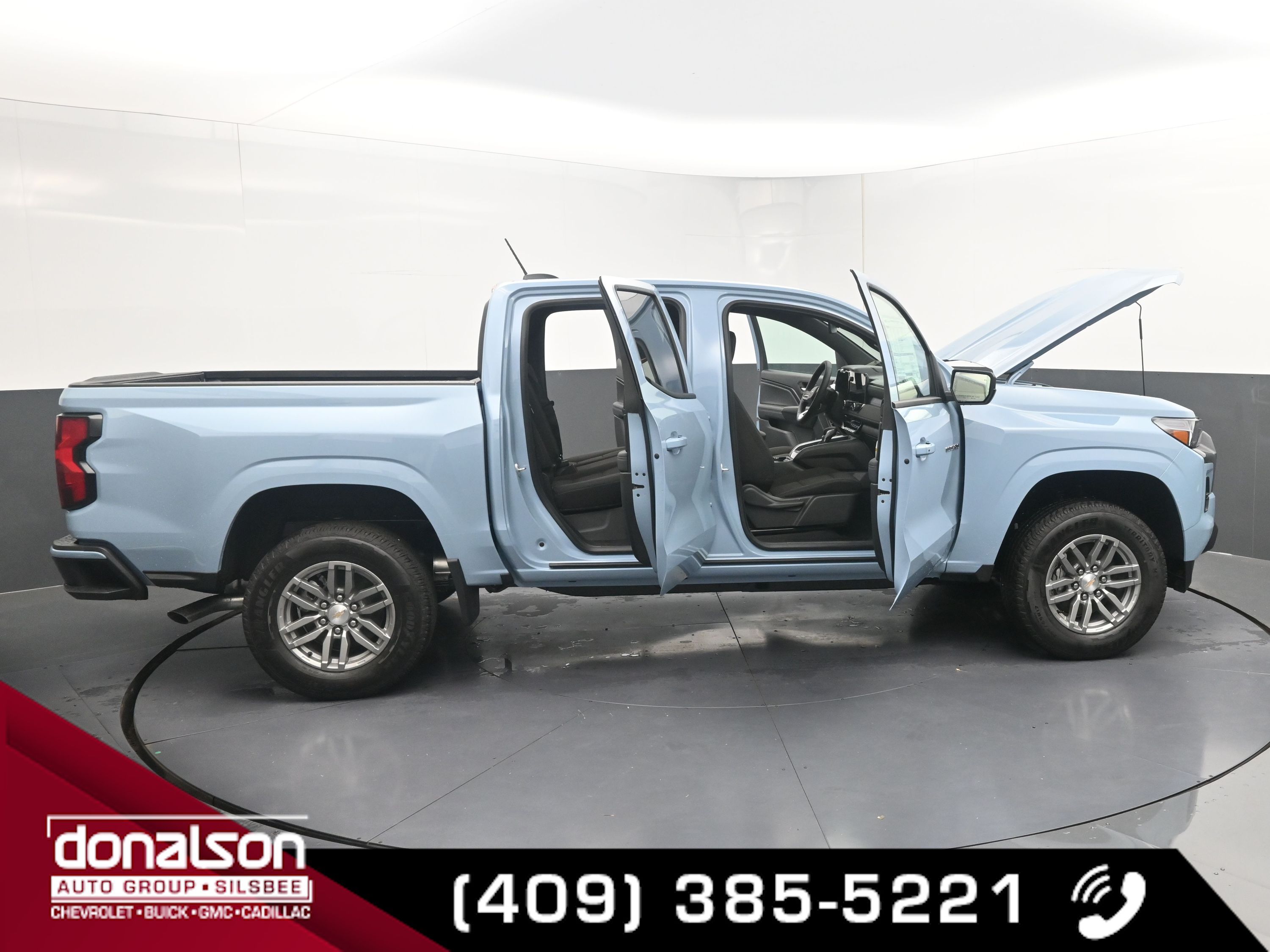 2025 Chevrolet Colorado Work Truck LT photo 21