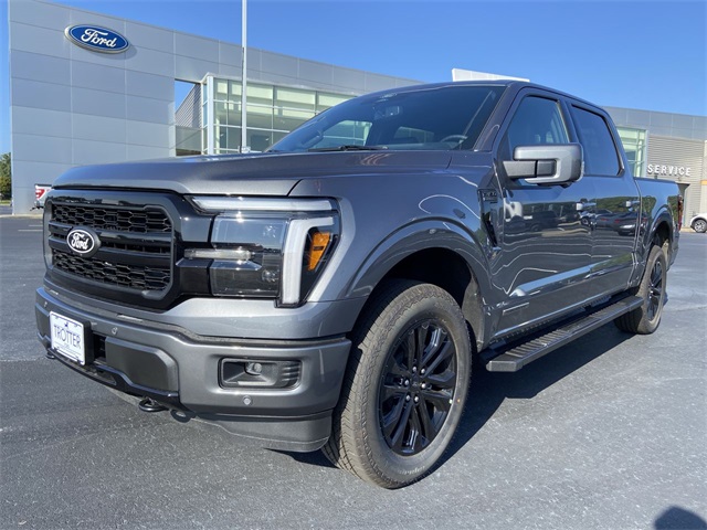 2025 Ford F-150 Lariat's photo