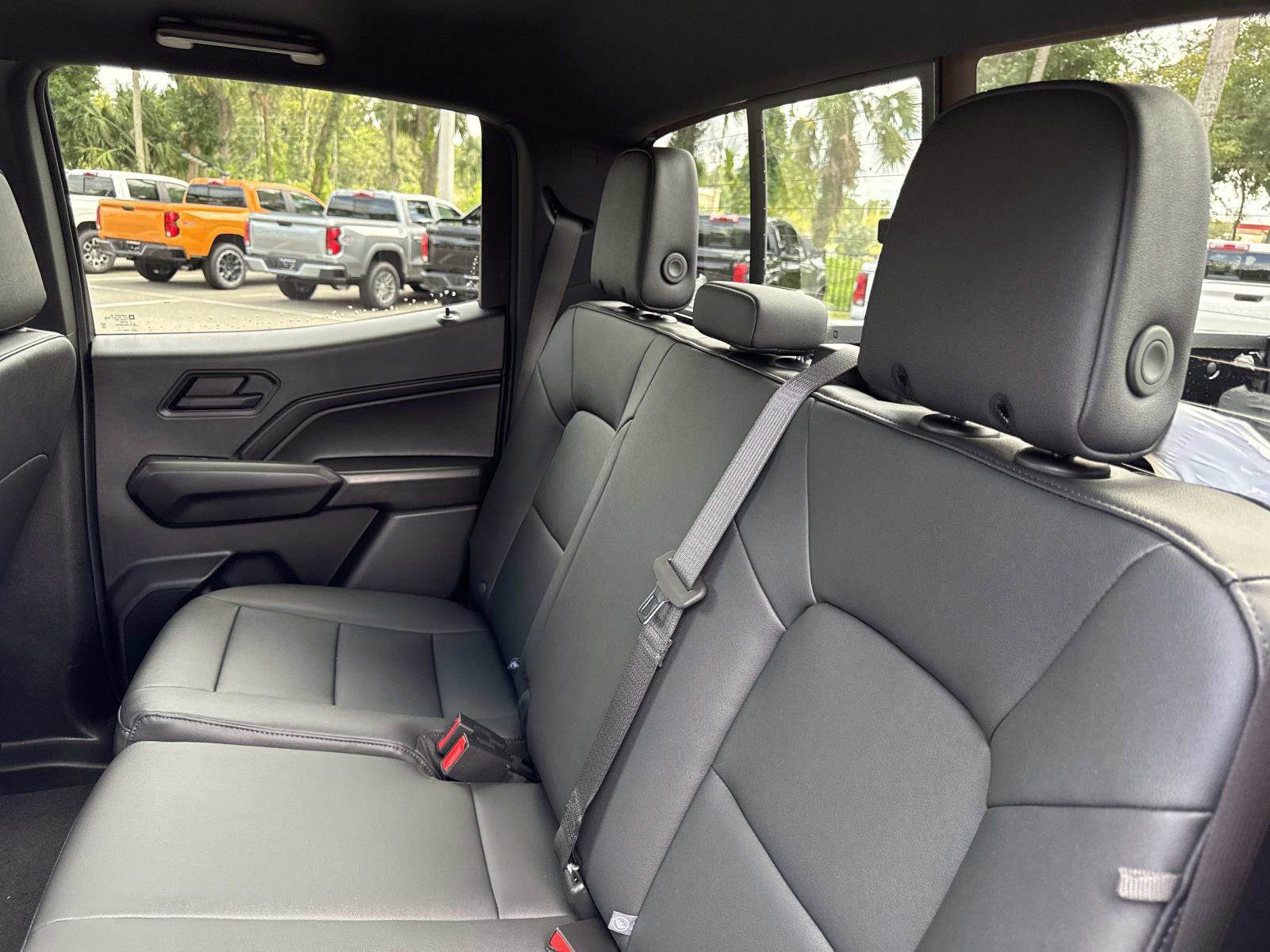 2026 Chevrolet Colorado Trail Boss photo 11